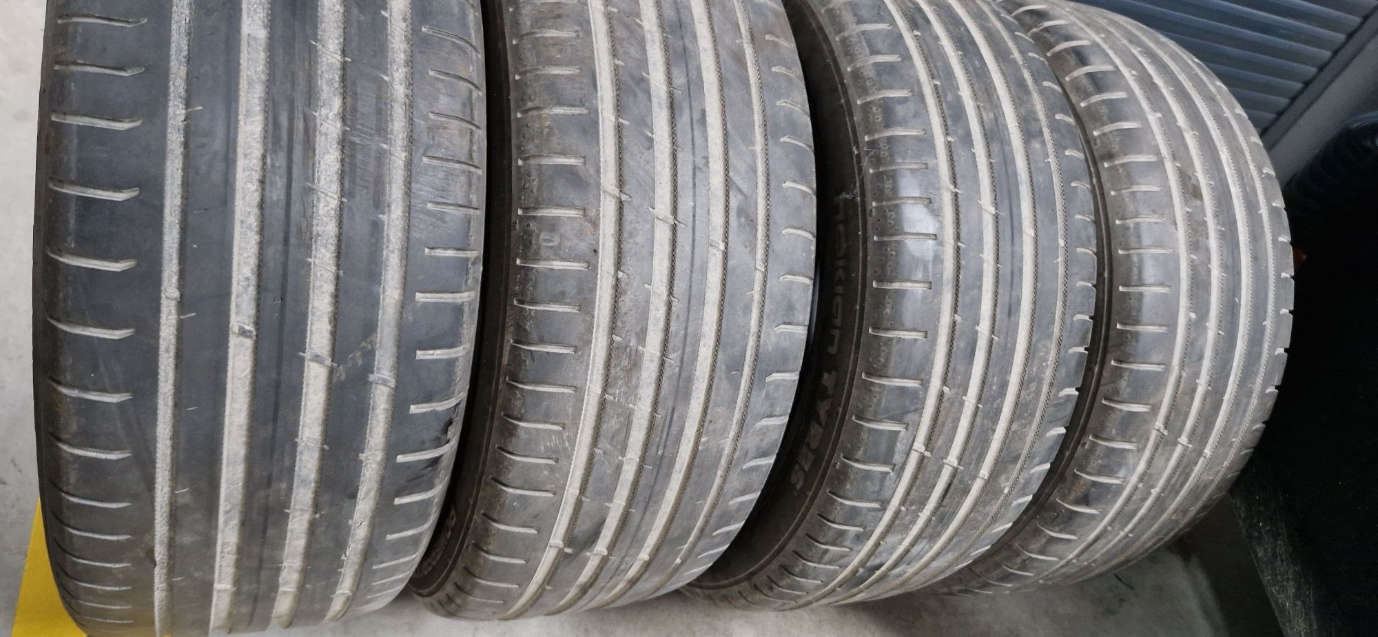 Opony Lato Nokian 225 55  17