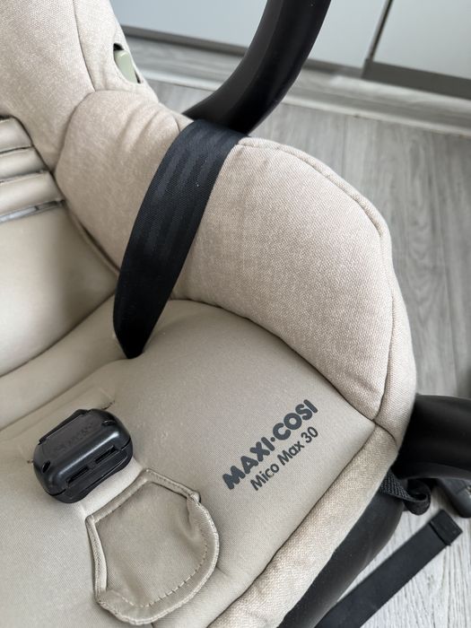 Автолюлька Maxi-Cosi Mico Max 30