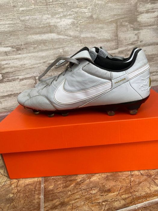 Бутсы Nike, кожаные р.42.5 , (ретро)