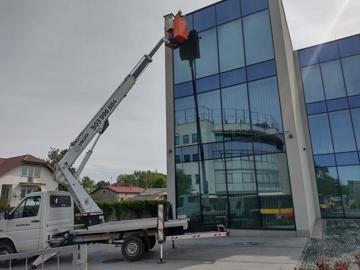 Wynajem podnośnika koszowego z operatorem WAWA i okolice konkurencyjni