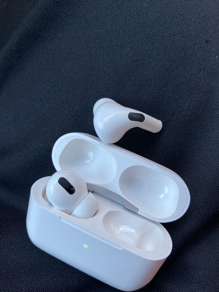 Air pods pro 1 brancos