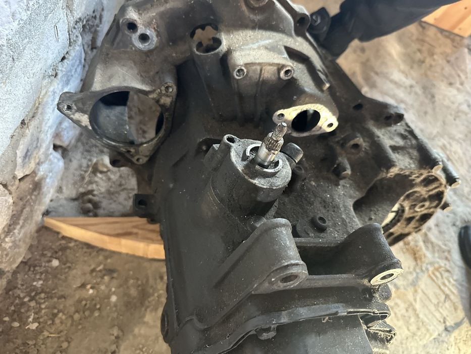 Коробка з авто volksvagen Т4 1.9 tdi