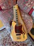 Baixo Ibanez TMB 600