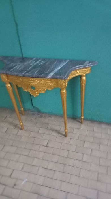 Credencia talha dourada