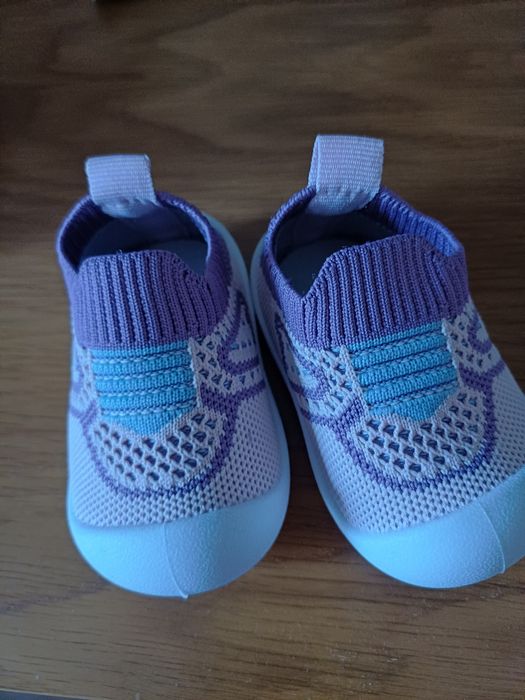 Sapatailhas novas tam 17/18