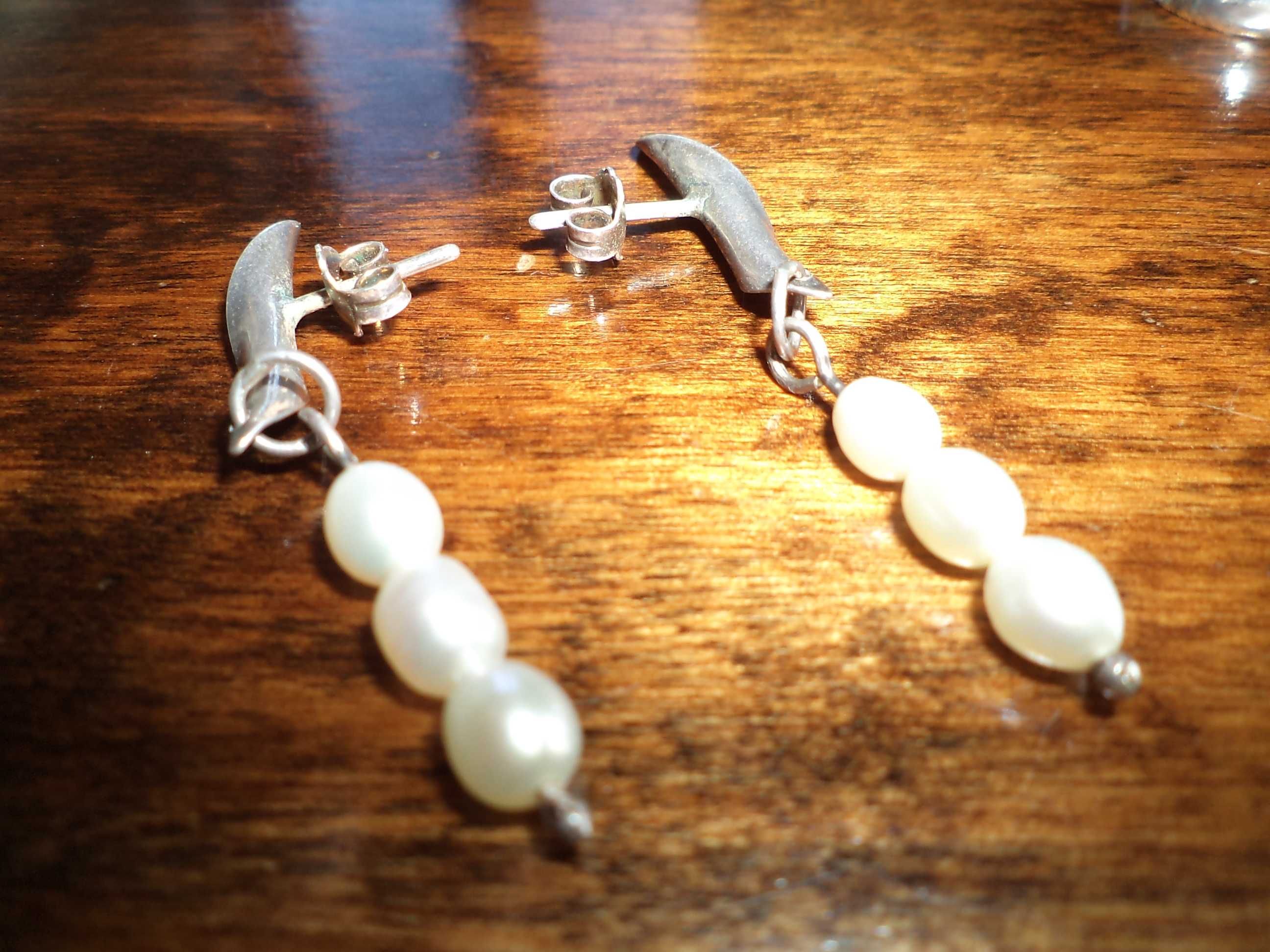 Pierścionek (r.regulowany) i kolczyki ze srebra z perłami