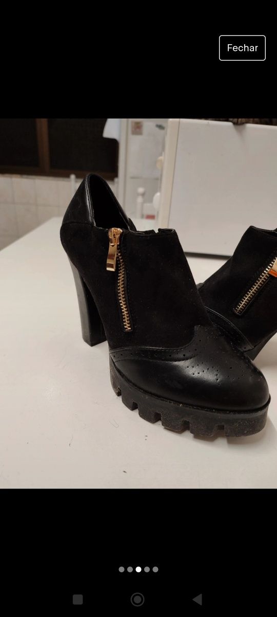 Botas pelo tornozelo