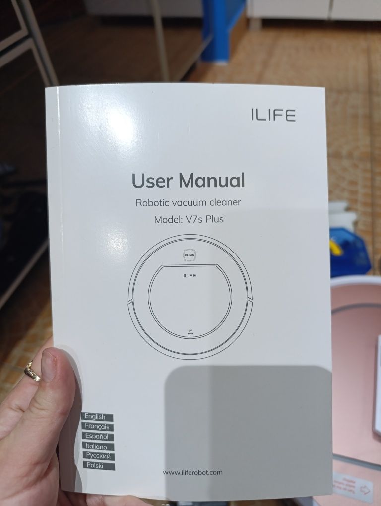 Robot ILIFE V7s Plus odkurzający z funkcją mopowania