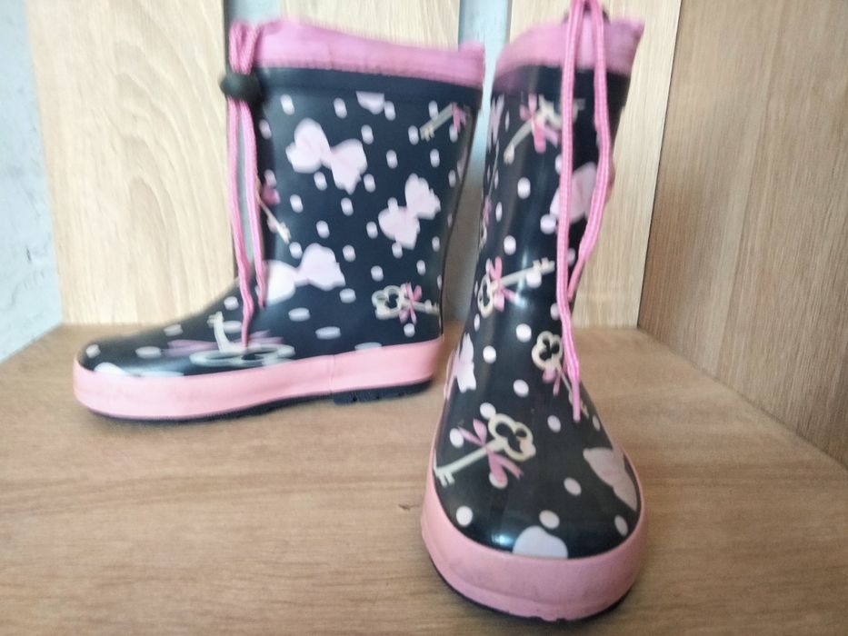 Гумові чобітки на дівчинку