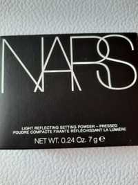 Niewyczuwalny puder NARS