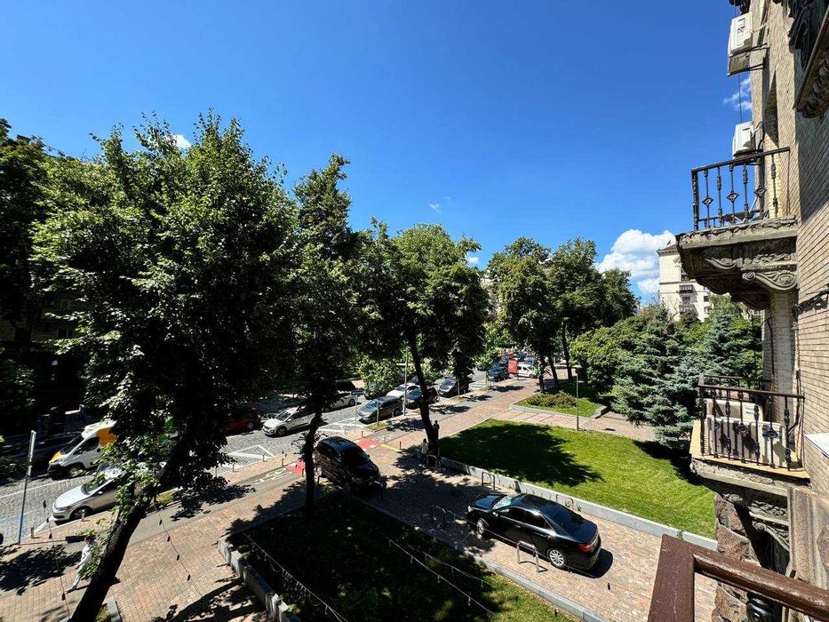 Оренда офісу 110м2  на Прорізній 5 кабінетів ! Є парковка !БЕЗ КОМІСІЇ