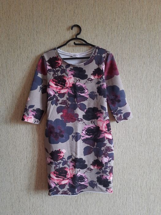 Продам жіноче плаття