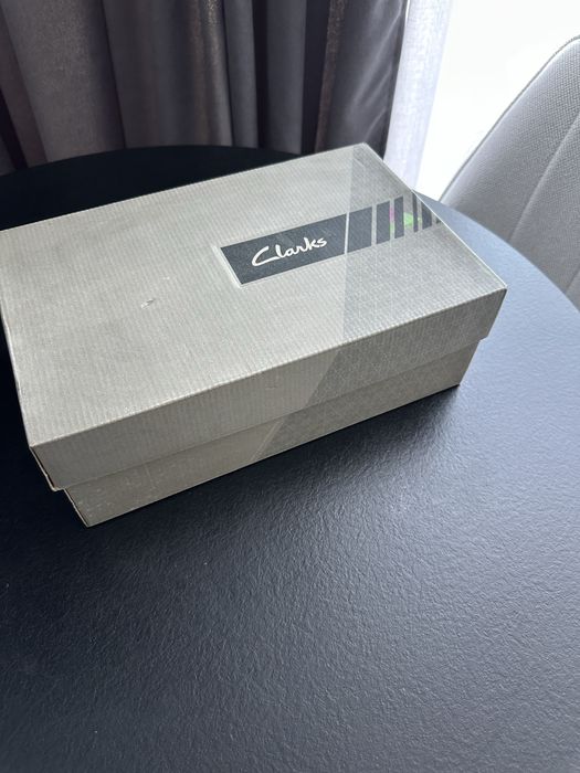 Продам лофери кларкс 41 розмір