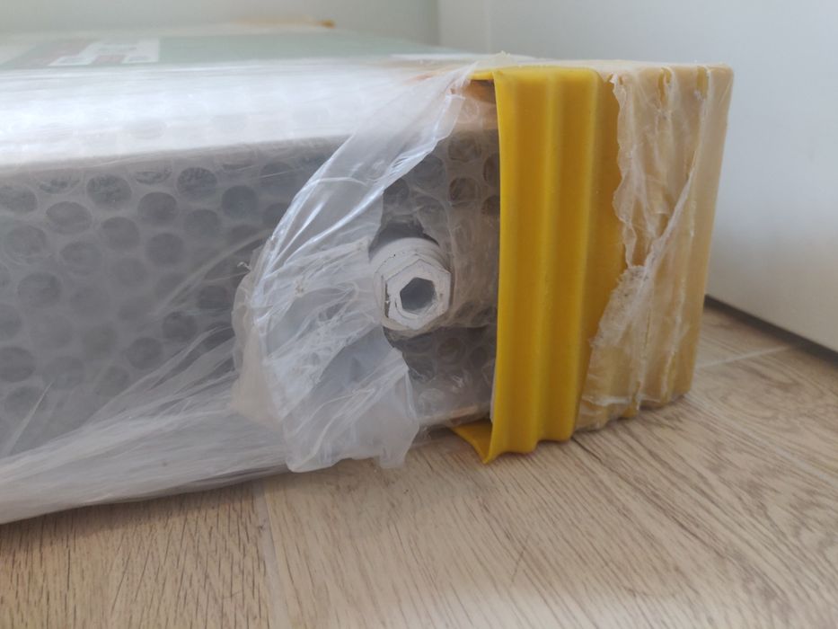 Grzejnik niskotemperaturowy Diamond V-22