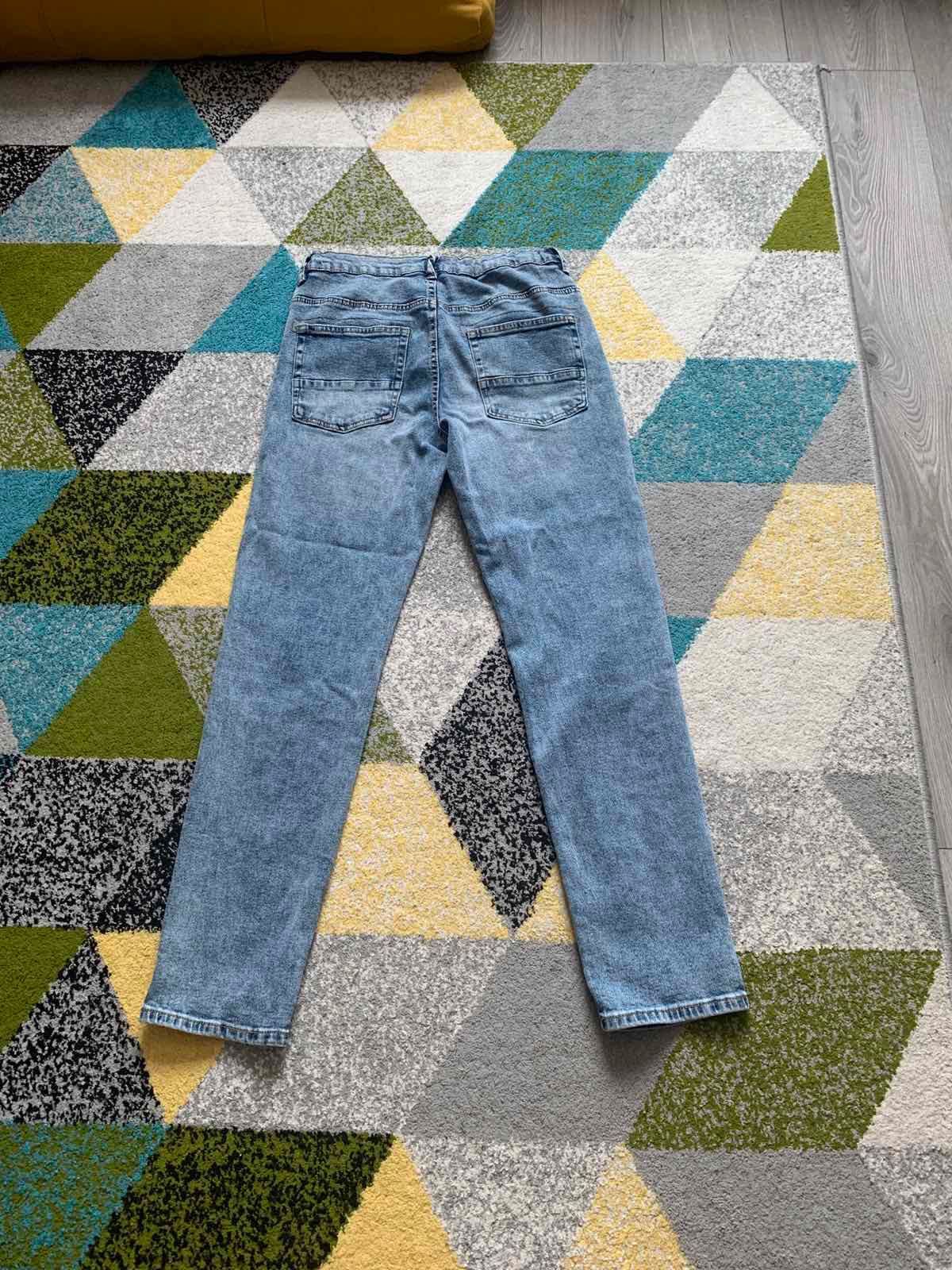 Reserved джинси на підлітка, р. 164-170