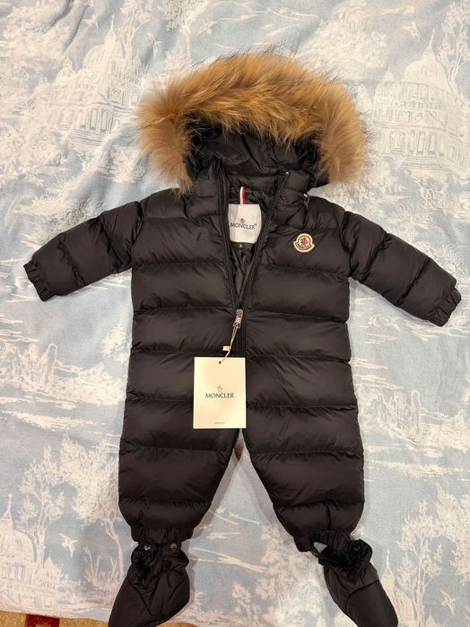 Зимовий комбінезон Moncler