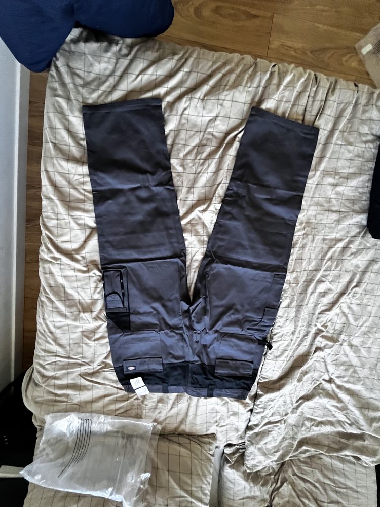Ubranie robocze firmy Dickies