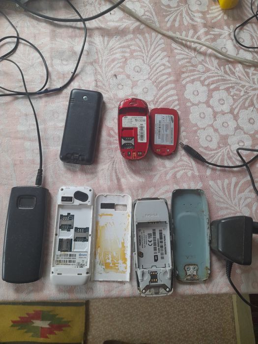 Моб.  телефоны б/у, 5шт.