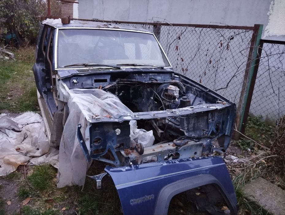 Кузов Чероки XJ джип, Jeep