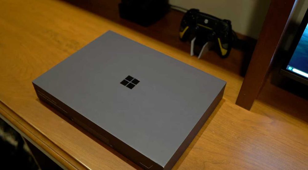 Microsoft Surface Laptop Copilot+ PC 13,8" X Elite/16GB/1TB (Czarny)