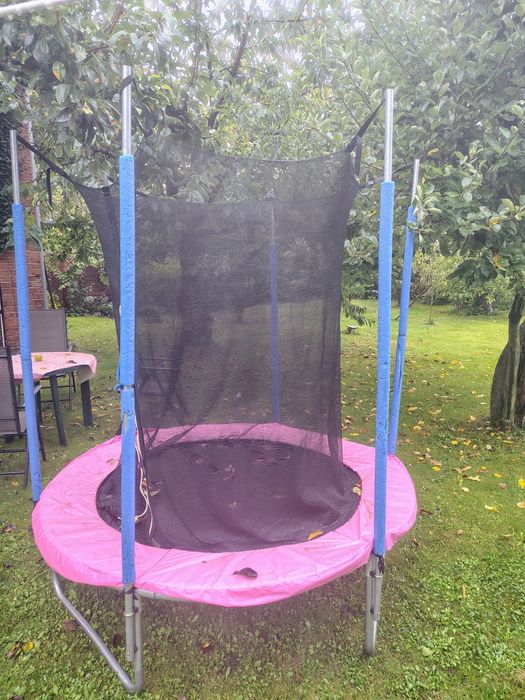 Trampolina dla dzieci