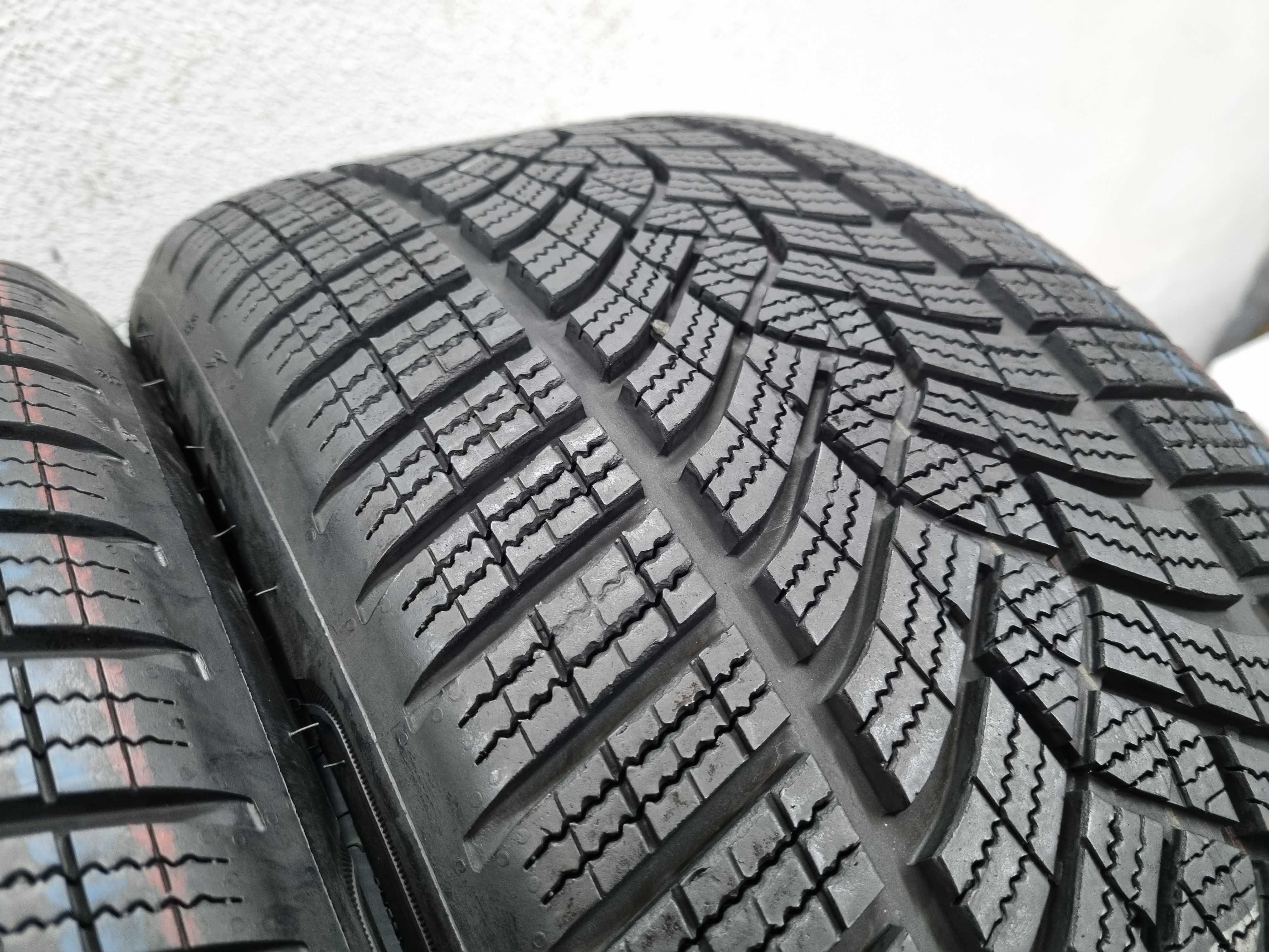 245/45/18 100H Goodyear Ultra Grip Preformance +* PARA MONTAŻ WYSYŁKA