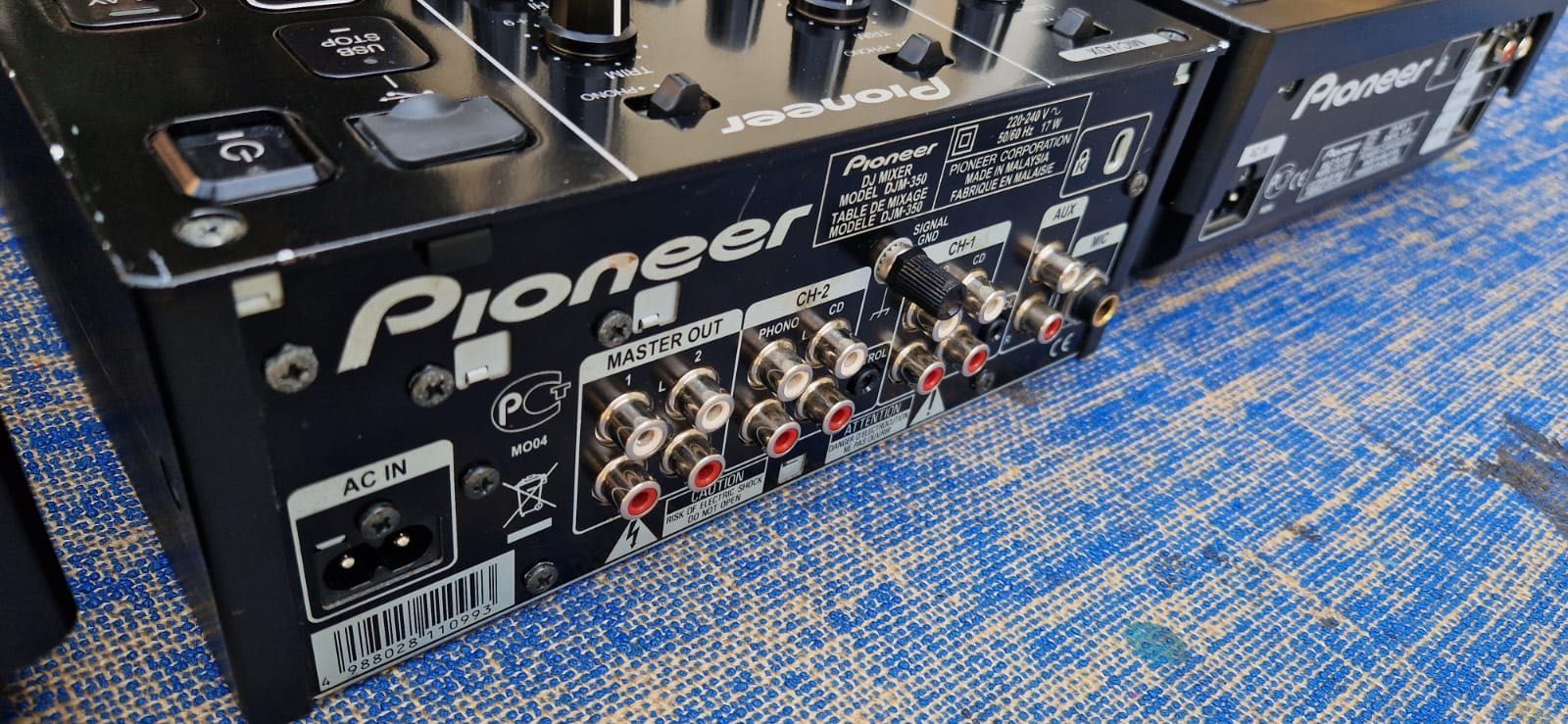 Konsola Pioneer DJM 350 + 2x CDJ 350 + CASE