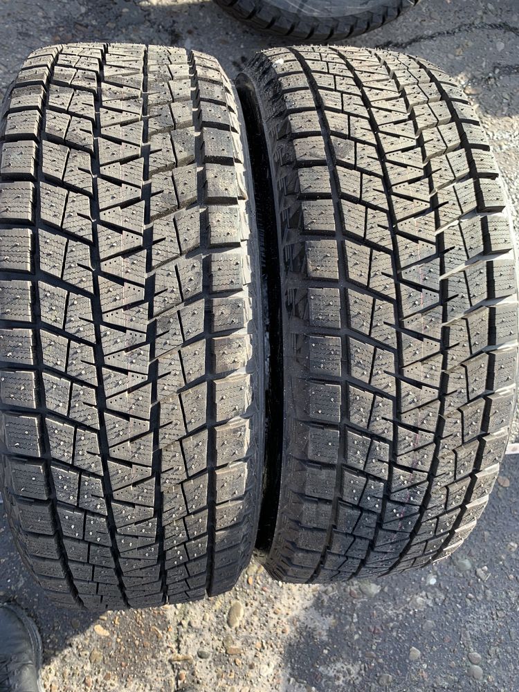 Шини нові 235/60 R17 Bridgestone 235 70 17