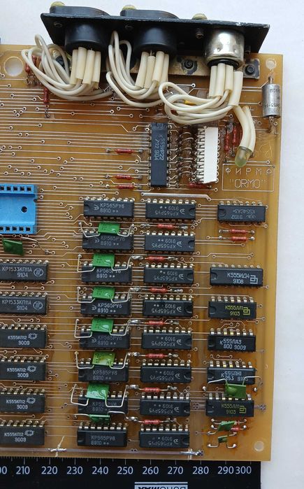 Материнская плата б/у от советского компьютера