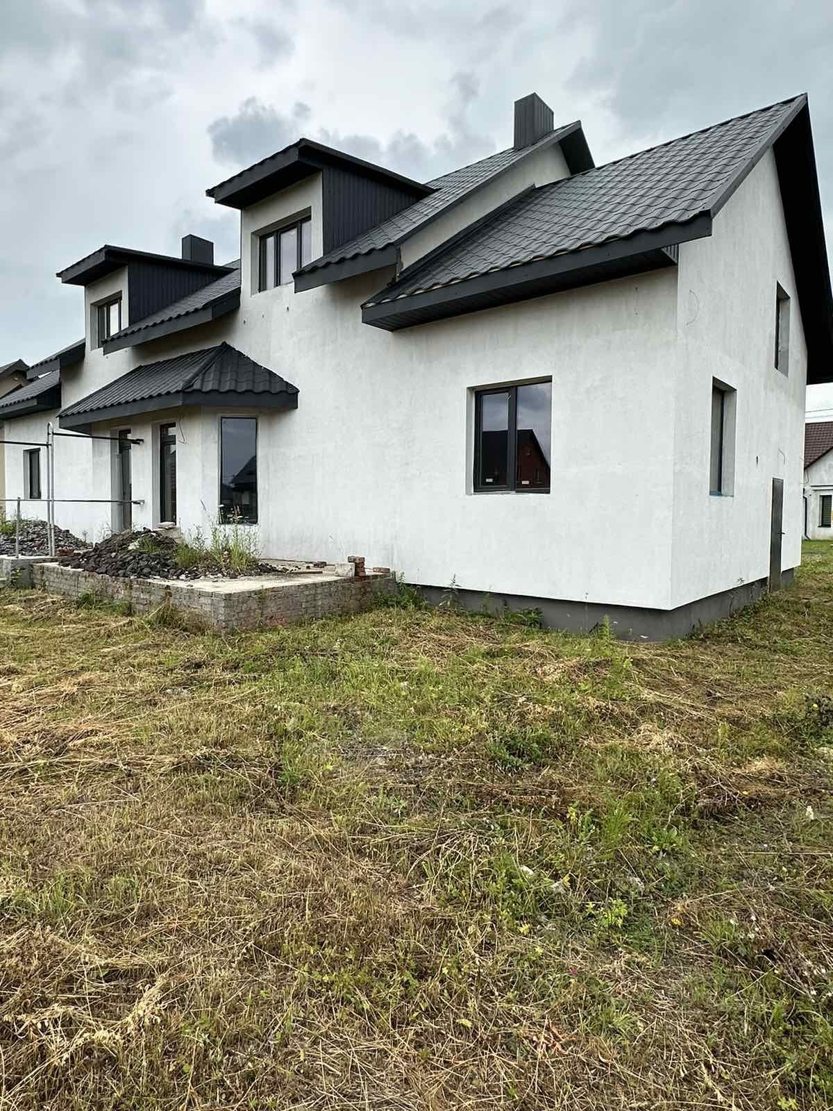 Продам новозбудований в 2021 р. Дуплекс,після будівельників С. Боратин