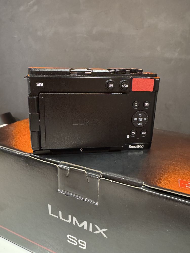 Panasonic Lumix S9 - Caixa e Garantia 2028
