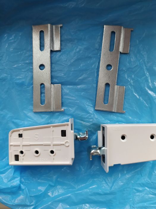 Навес белый левый и правый с планкоми