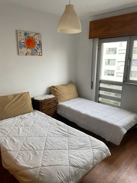 Arrendo T1 a 2 minutos do metro / Vilar de Andorinho