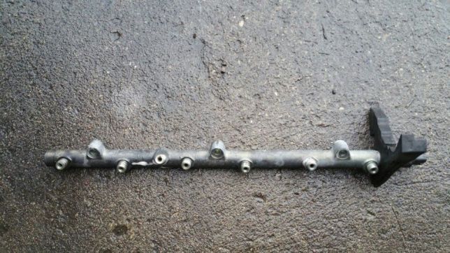 Listwa wtryskowa BMW E39 3.0 diesel 184KM 1998r