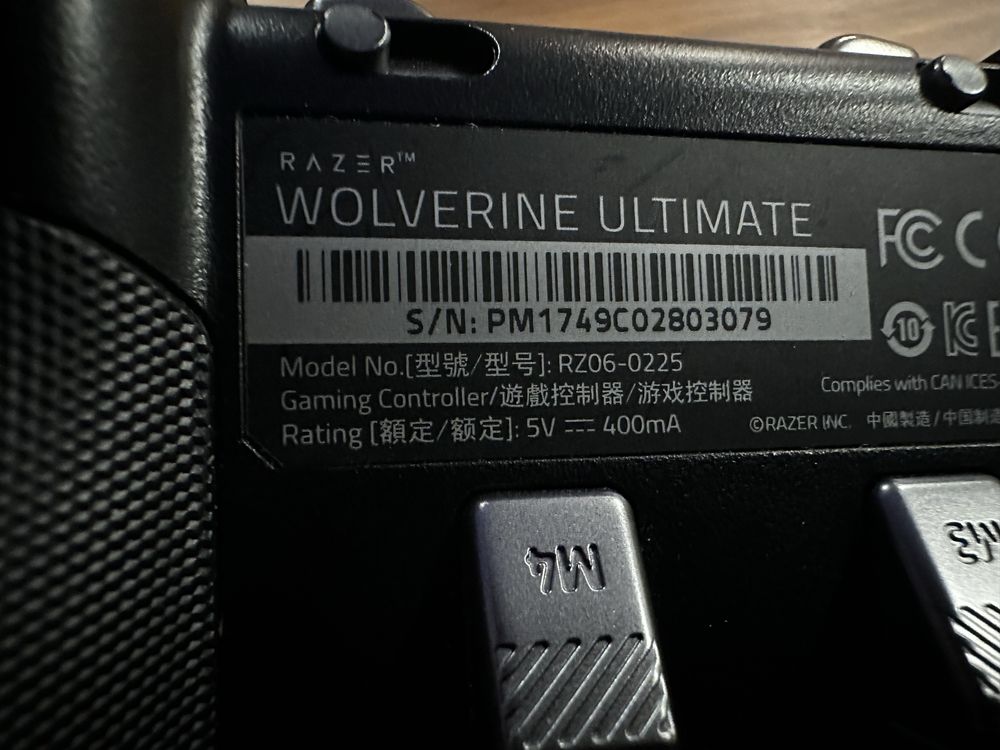 Razer Wolverine Ultimate