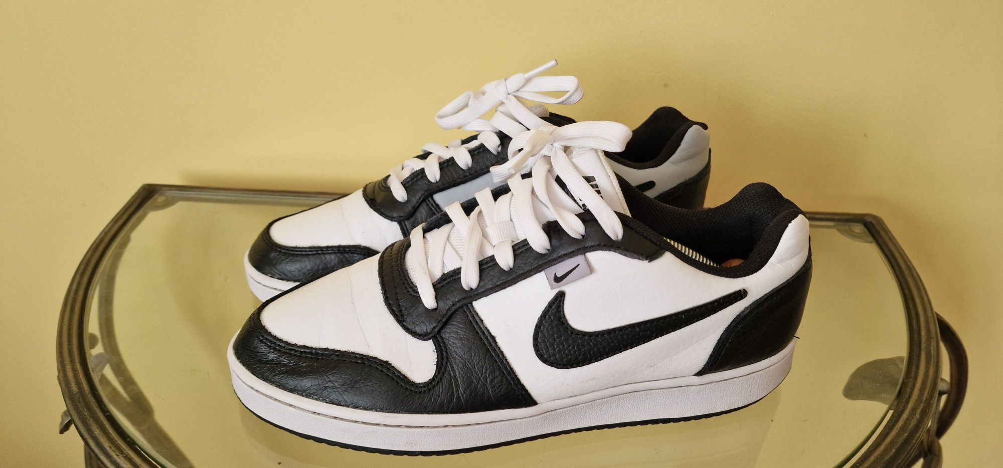 Nike buty męskie sportowe Ebernon 42 eur