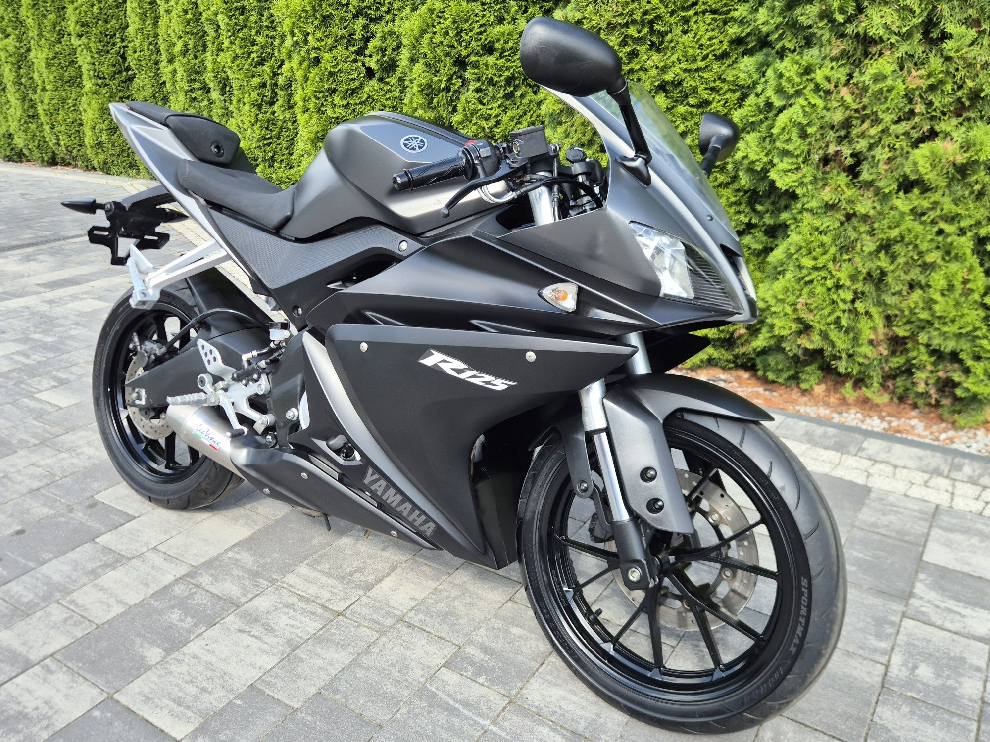 Yamaha YZF R 125 Leo Vince Lift ZADBANA Kat B a1