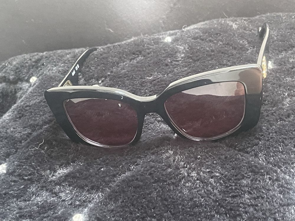 Nowe okulary tylko przy mierzone Liu Jo