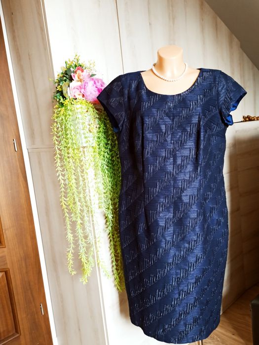 Sg Elegancka granatowa sukienka 46 , XL prosta klasyczną sukienka 46