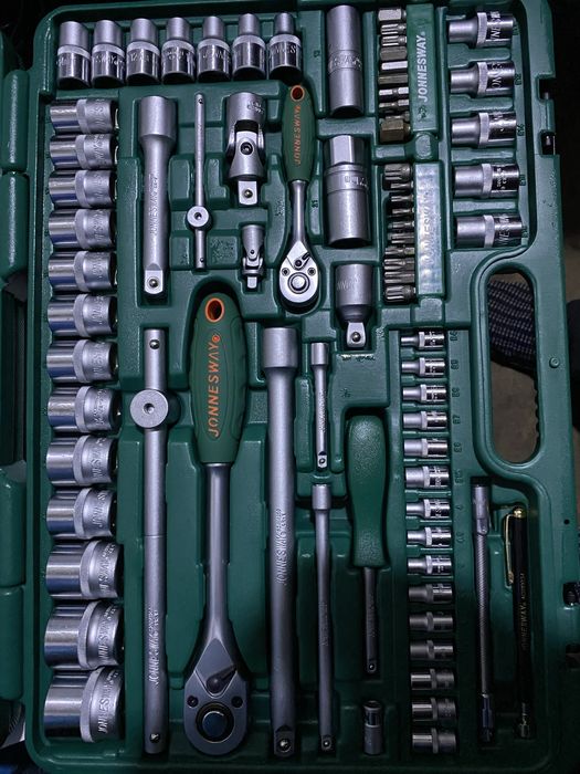 Набір інструменту новий