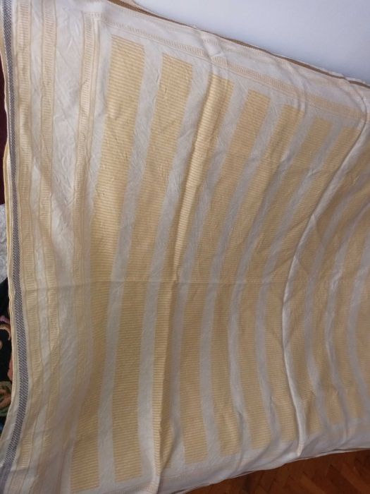 Sprzedam obrus duży