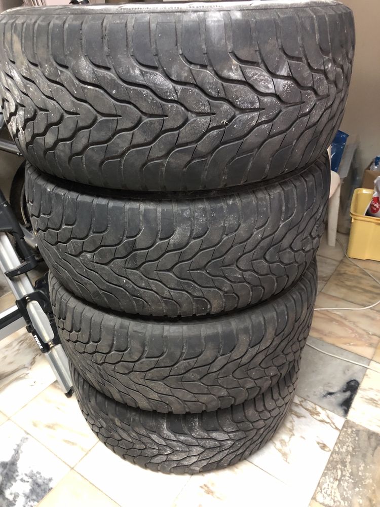 Jantes com pneus 285/60 R17