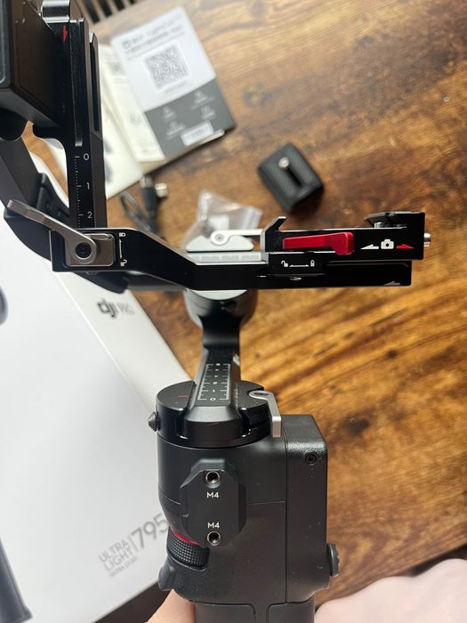 Стабилизатор Dji RS3 mini