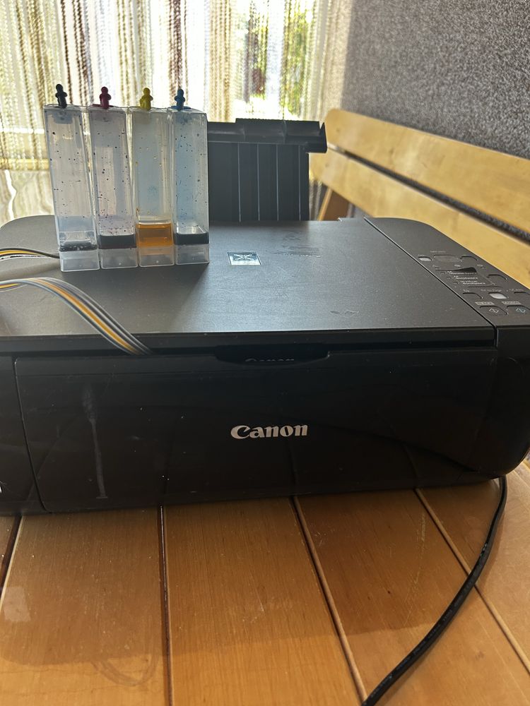 Продам прінтер Canon