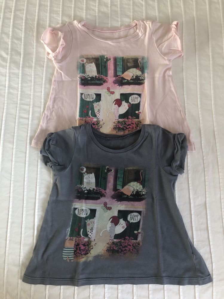 Conjunto 2 T-shirts Benetton tamanho 18 meses