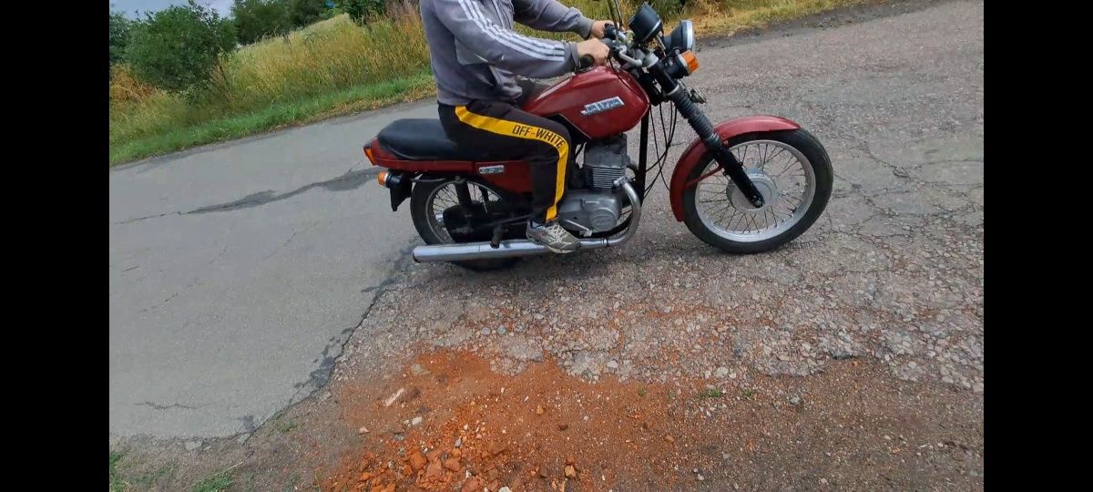 Продам яву 638 . На нових документах