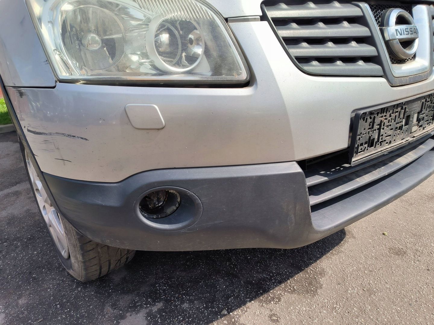 Zderzak przedni przód Nissan Qashqai J10 KY0