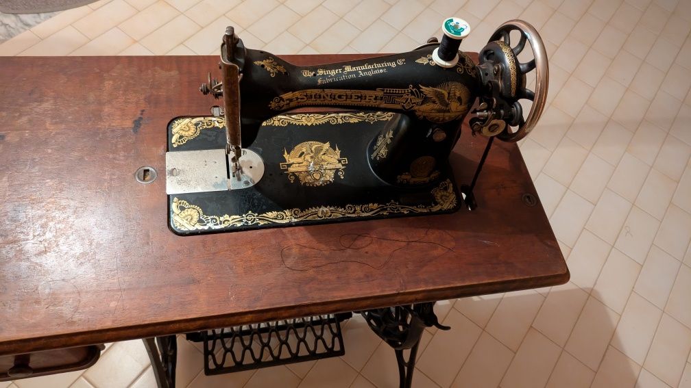 Máquina Costura Singer antiga