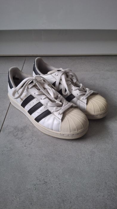 Adidas superstar