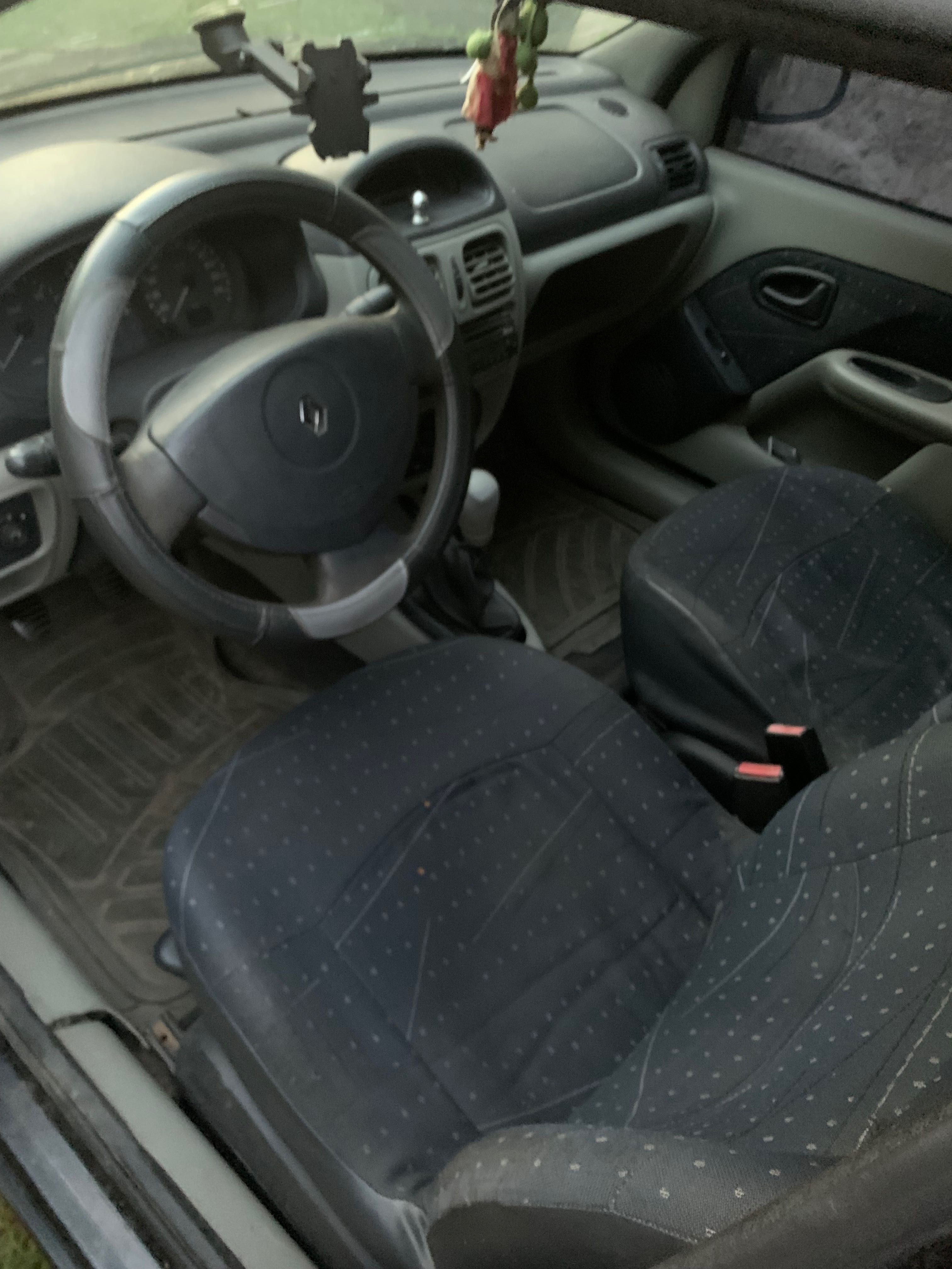 Renault Symbol 2004 на ходу
